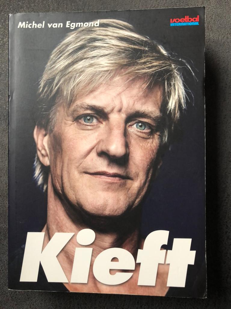 Kieft - Michel van Egmond, Ophalen, Gelezen, Sport