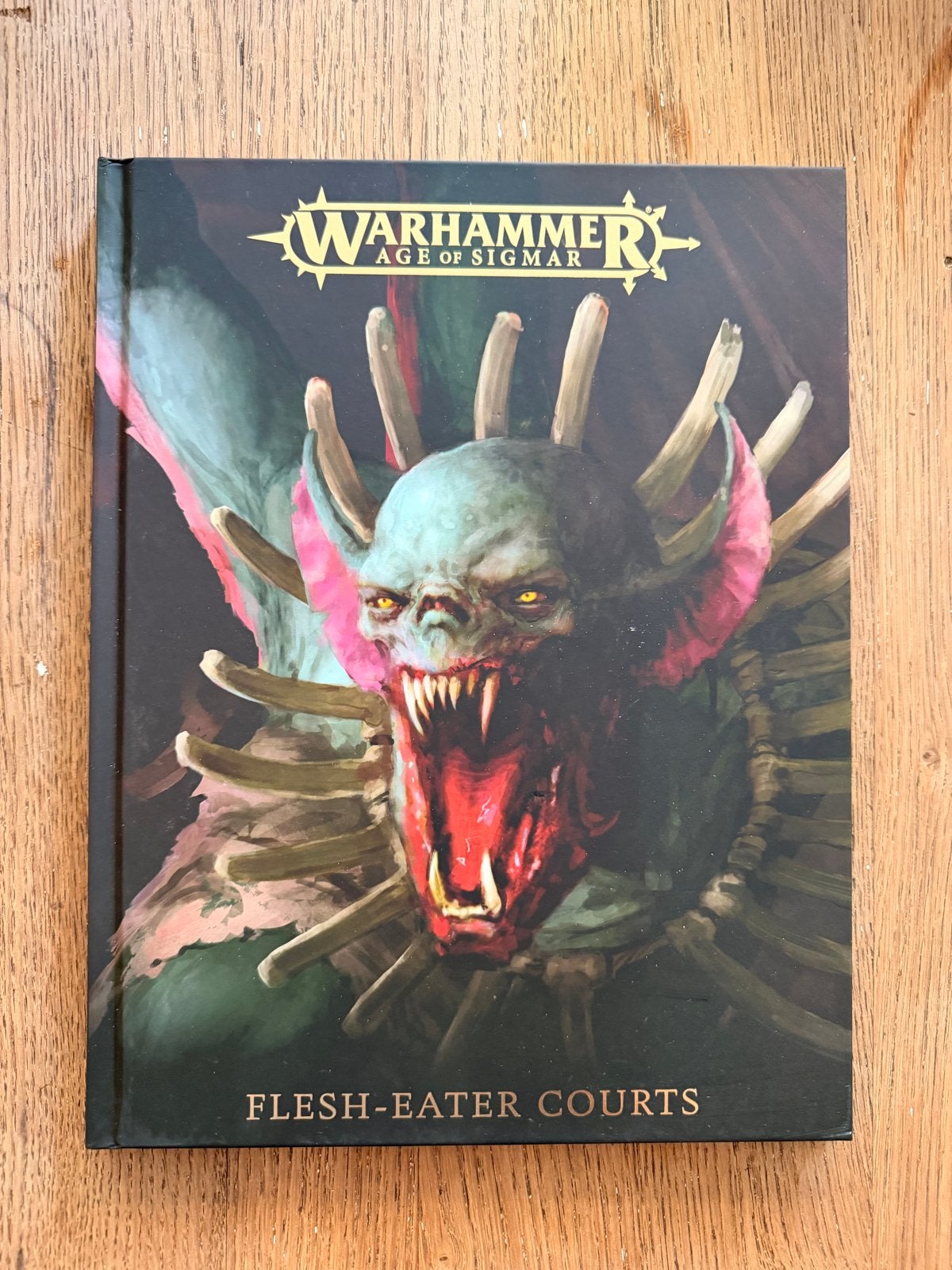Warhammer Age of Sigmar: Flesh-Eater Courts Boek, Ophalen of Verzenden, Zo goed als nieuw