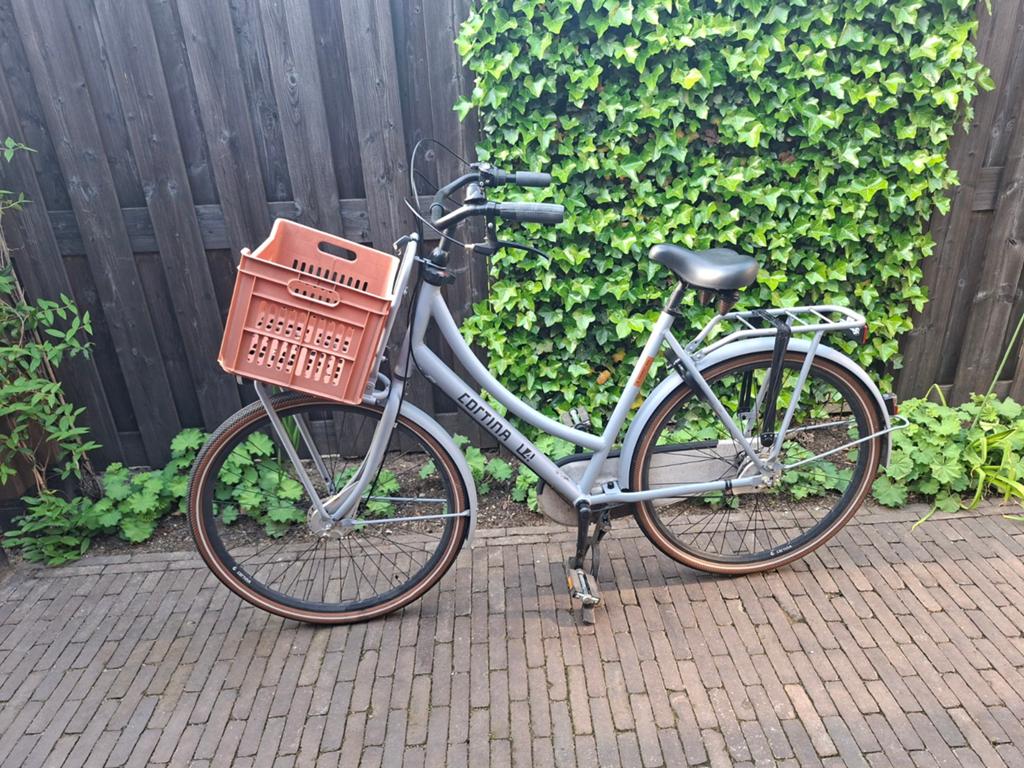Cortina U4 Transportfiets Dames - Blauw met krat, Fietsen en Brommers, Fietsen | Dames | Damesfietsen, Overige merken, Gebruikt