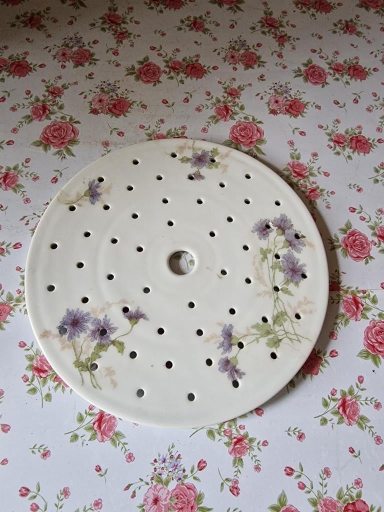 Oude porseleinen treef lila bloemen, Antiek en Kunst, Ophalen of Verzenden