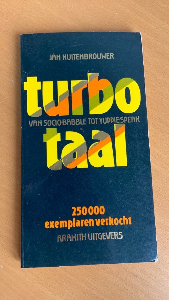 Turbo taal - Jan Kuitenbrouwer, Ophalen of Verzenden, Zo goed als nieuw, Verhalen