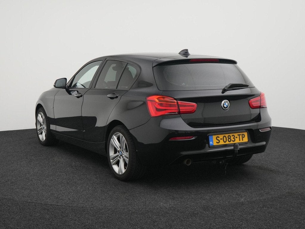 BMW 1-serie 116i Edition Sport Line Shadow, Auto's, 1-Serie, 12 maanden, Euro 6, Zwart