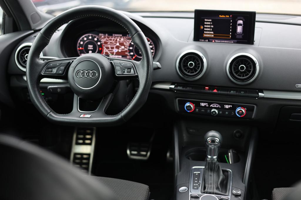 Audi A3 Sportback 1.5 TFSI S-LINE I AUT I B&O I 18 INCH, Gebruikt, Euro 6, 150 pk, Leder en Stof