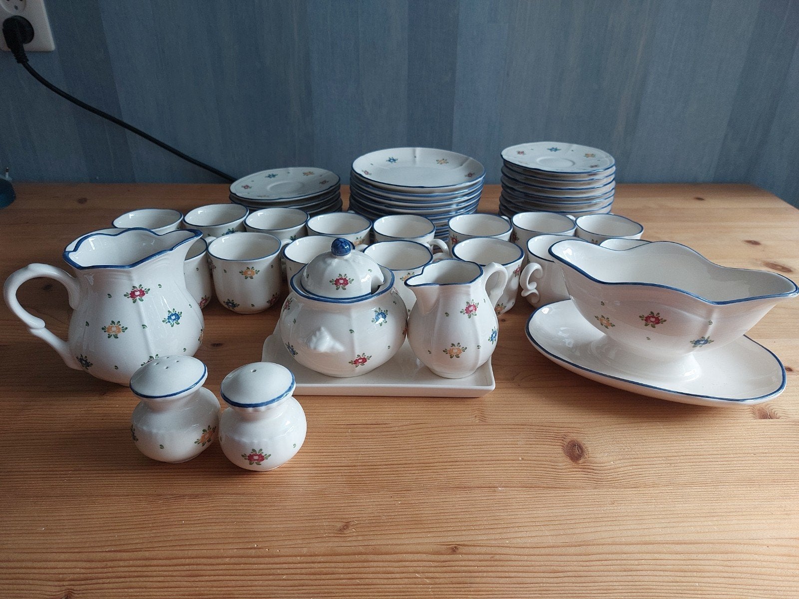 Petit rose servies Zeller royal, Ophalen, Overige typen, Zo goed als nieuw, Overige stijlen