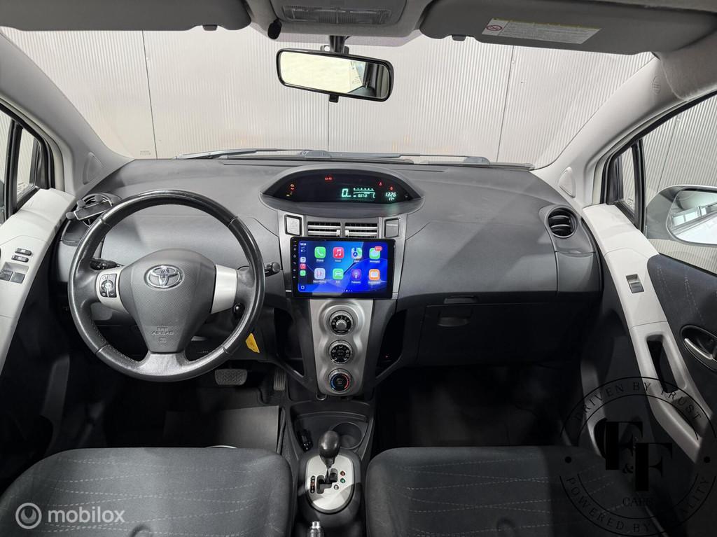 Toyota Yaris 1.3 VVTi Luna|Camera|Carplay|Trekhaak|Garantie, Auto's, Toyota, Stof, 4 cilinders, Bedrijf, Emergency brake assist