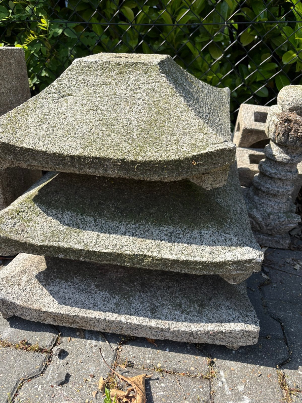GRATIS ophalen, japans / chinees tuinornament, Tuin en Terras, Tuinbeelden, Ophalen, Overige typen
