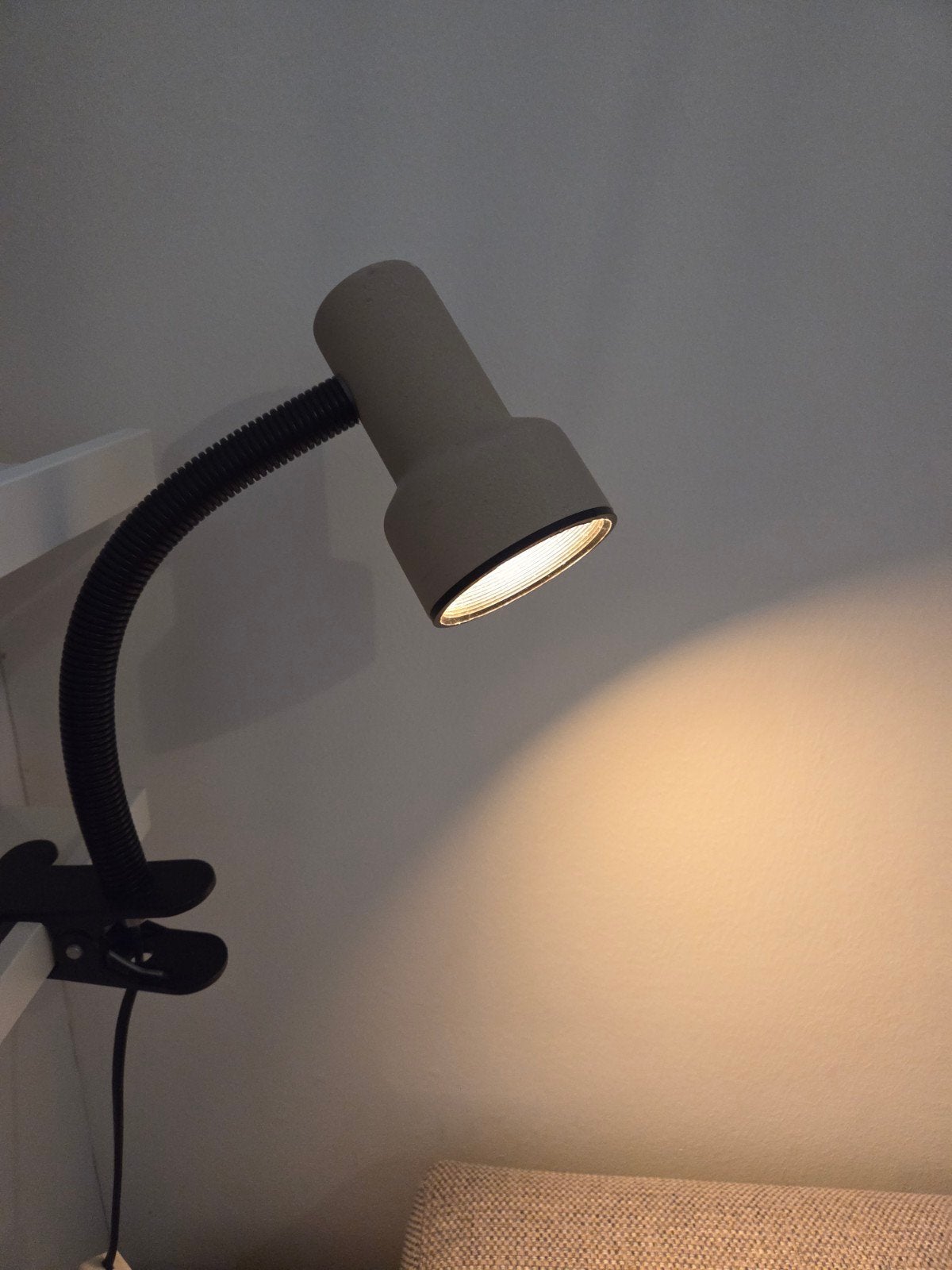 Flexibele Vintage Klemlamp - Ideaal voor Lezen of Bureau, Huis en Inrichting, Overige merken, Gebruikt, Grijs, E27 (groot)
