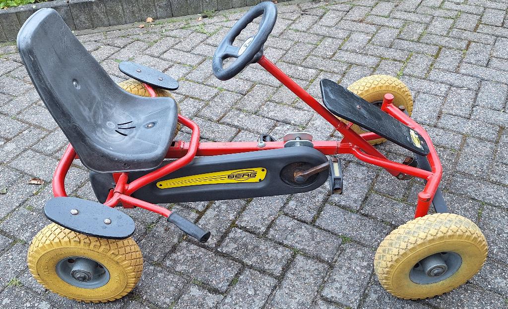 Berg Binky junior skelter  3 tot 8 jr, Ophalen, Gebruikt, Berg
