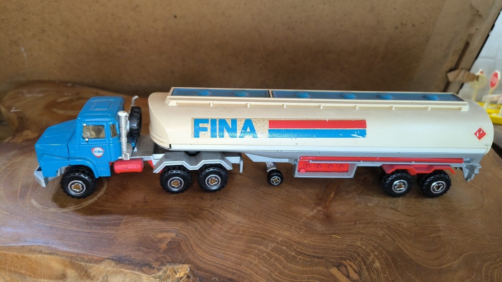 Vintage FINA Tankwagen Vrachtwagen Speelgoed, Ophalen of Verzenden, Gebruikt