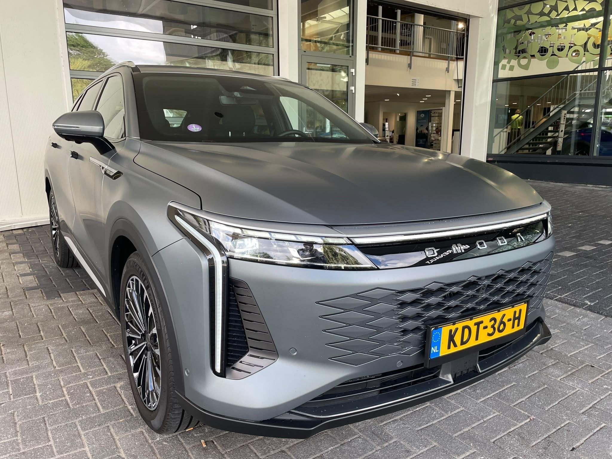 Omoda 9 1.5T-GDi SHS-P Premium 5p | Demo | Panoramadak | Mat, Auto's, Automaat, 537 pk, 4 cilinders, Met garantie (alle)