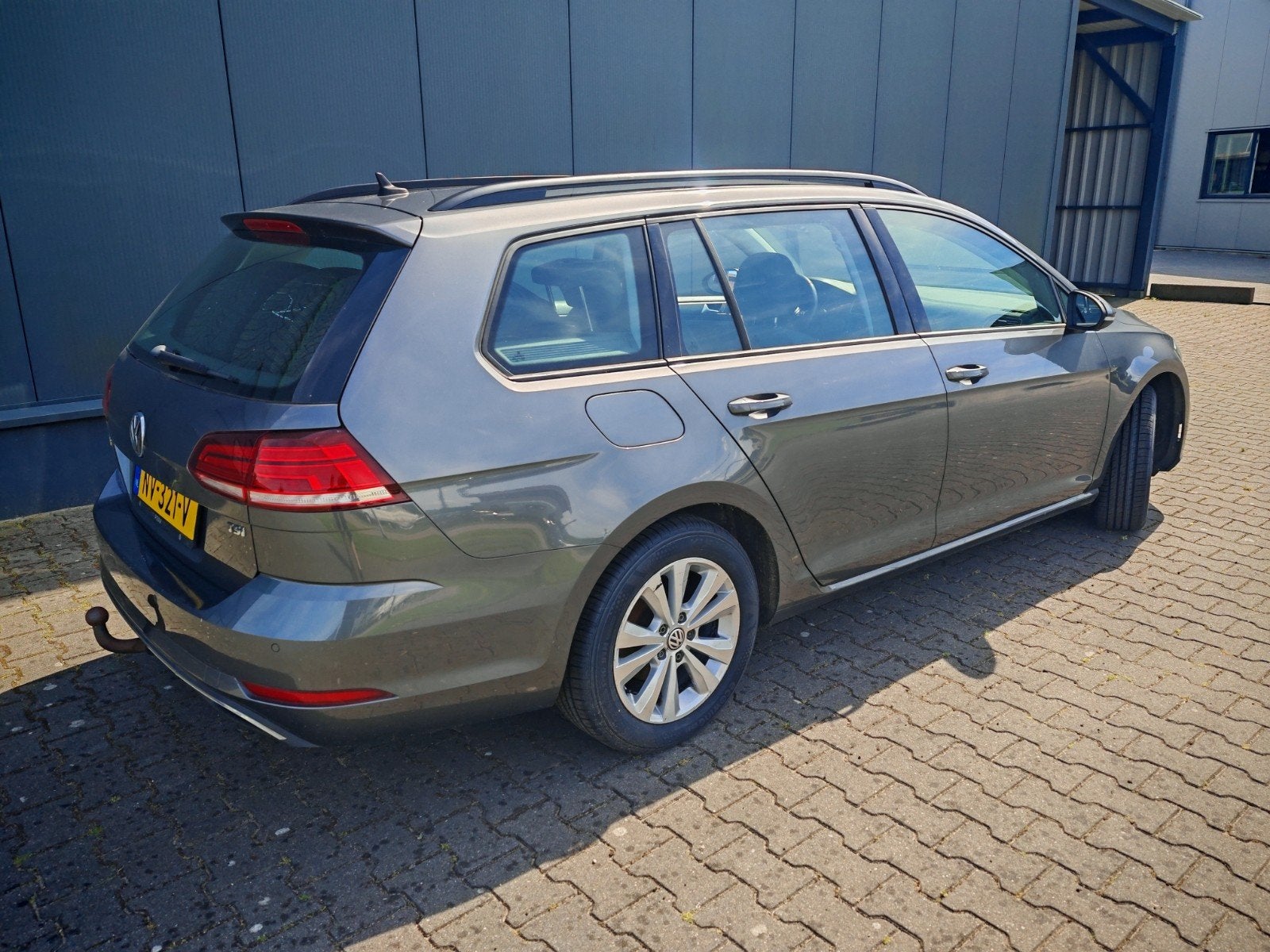 Volkswagen Golf Variant 1.0 TSI 110pk 2017 Grijs, Auto's, Voorwielaandrijving, 1195 kg, Origineel Nederlands, Handgeschakeld