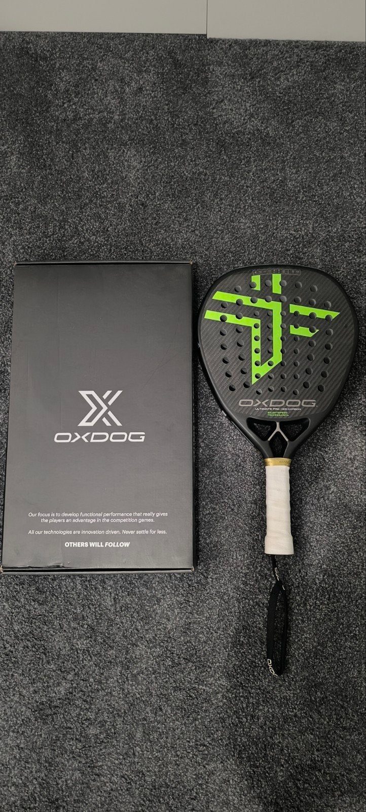 Oxdog ultimate pro 2025 zo goed als nieuw, Sport en Fitness, Padel, Ophalen of Verzenden, Zo goed als nieuw, Padelracket