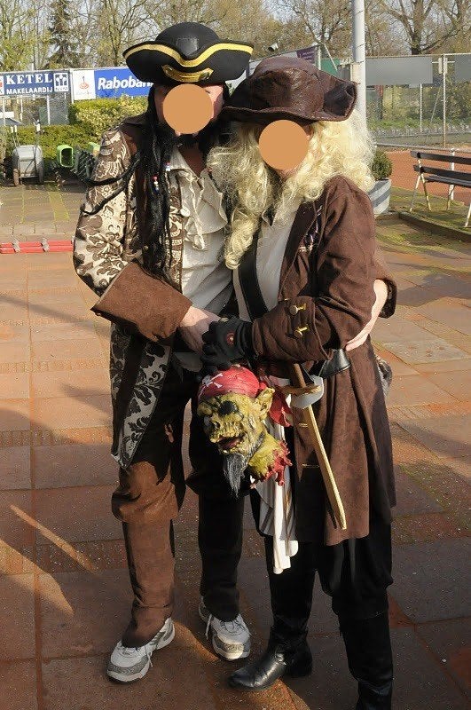 Jack Sparrow Piraat kleding te huur compleet voor Max €22 pp, Ophalen, Zo goed als nieuw, Overige maten