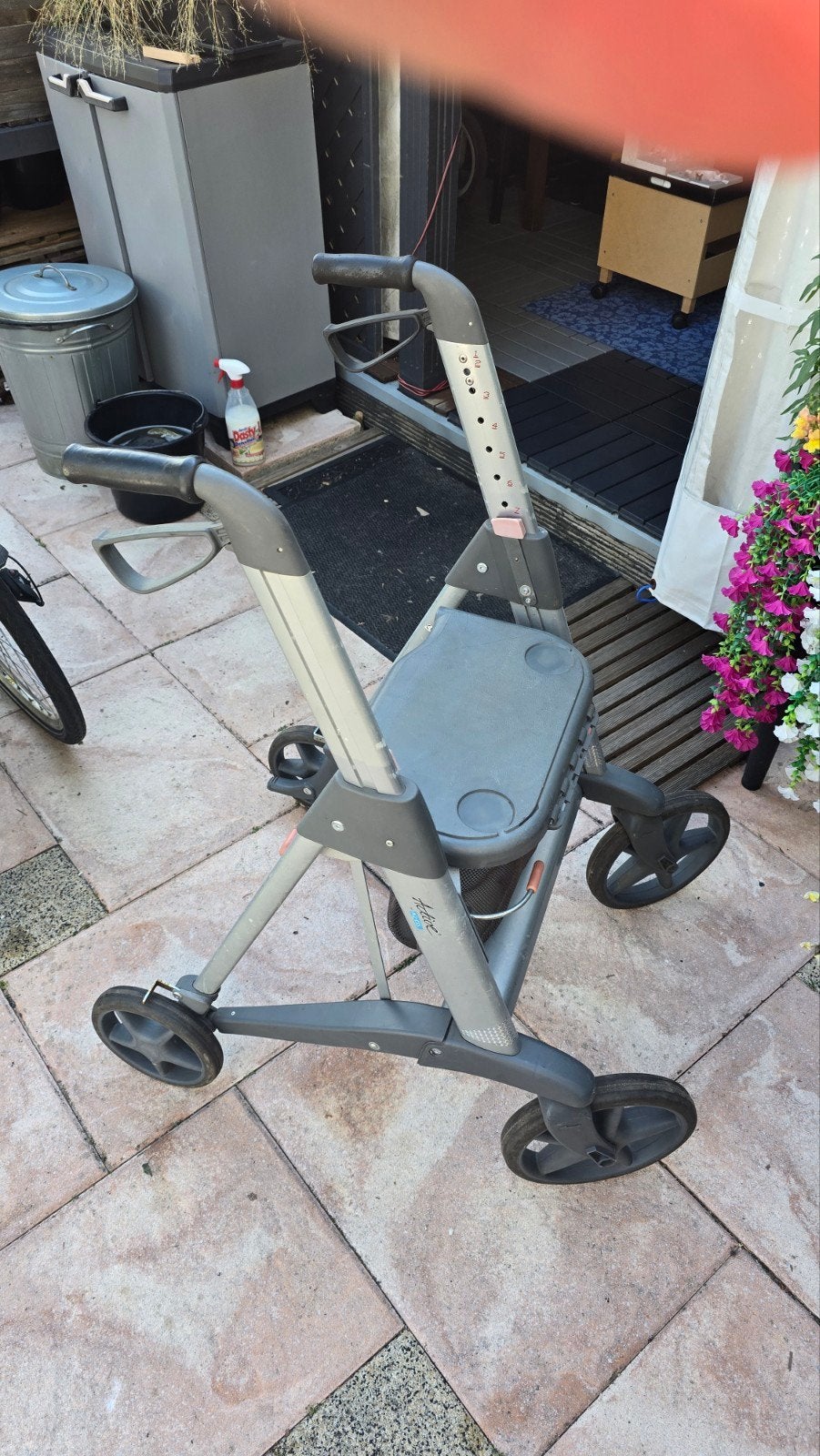 Rollator, Diversen, Rollators, Ophalen