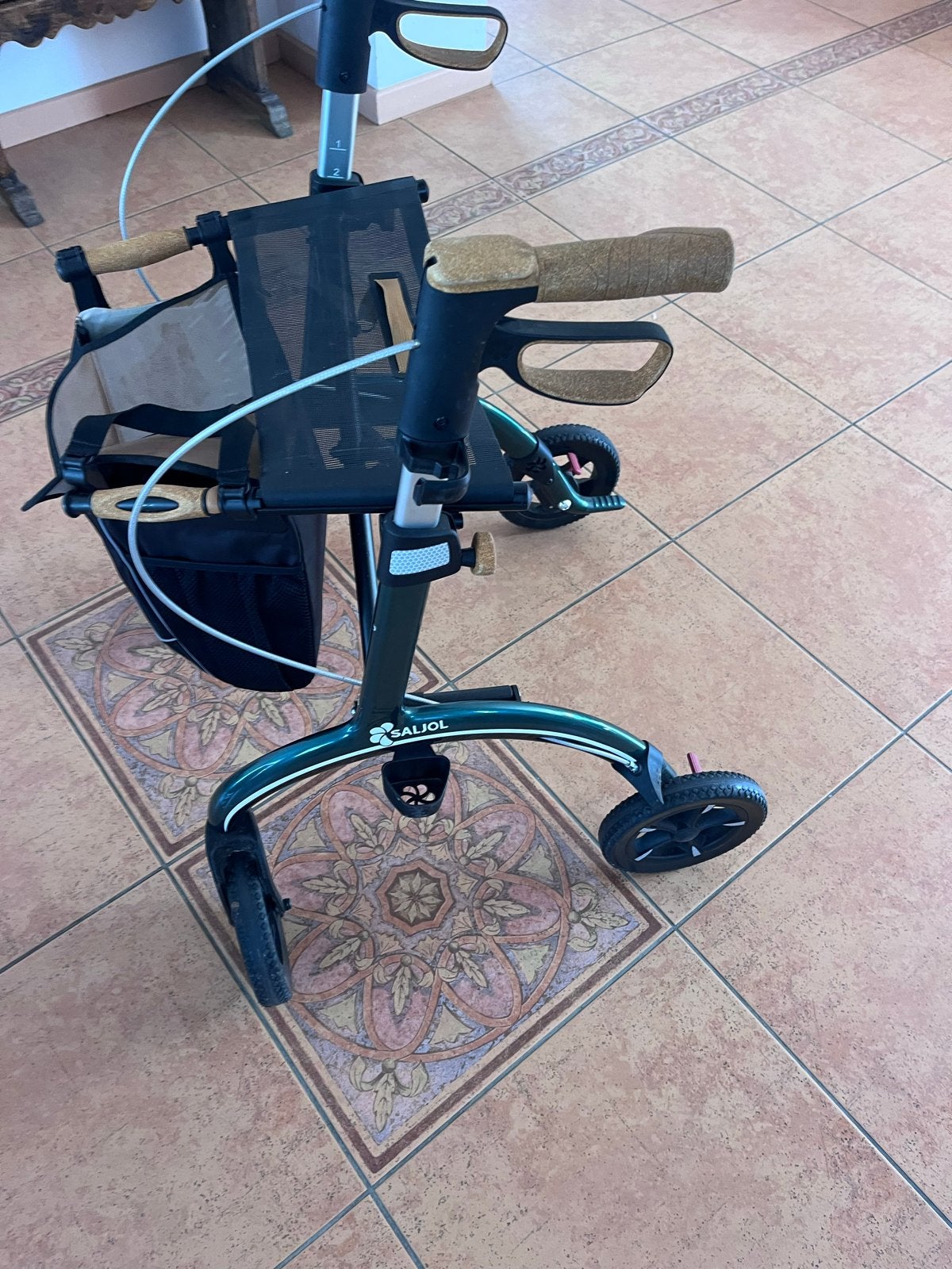Saljol lichtgewicht rollator maat S, Ophalen of Verzenden