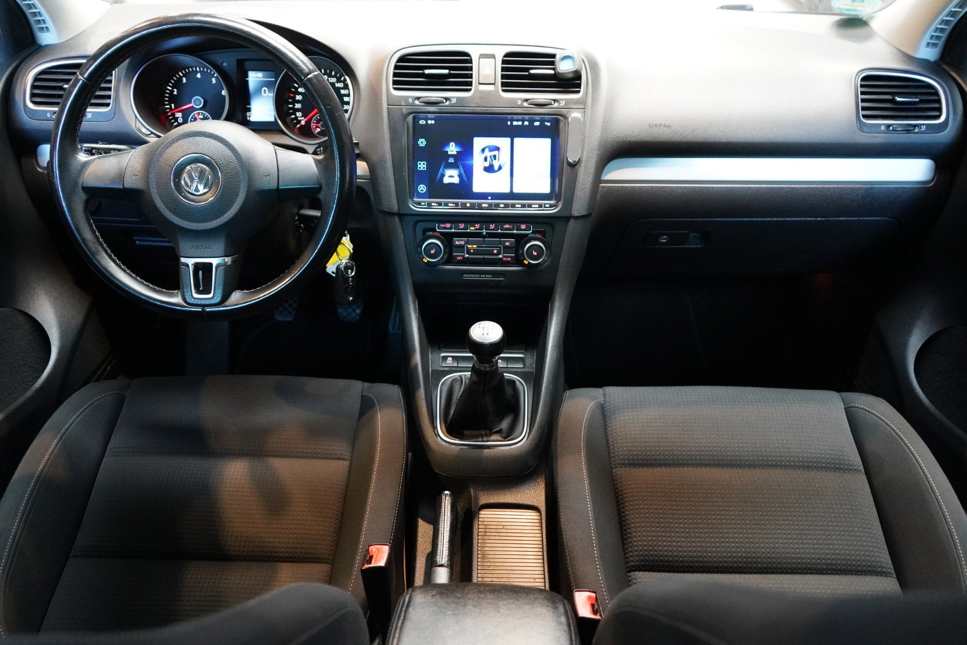 Volkswagen Golf 1.2 TSI Trendline | STOELVERW. | AIRCO | NAV, Auto's, Voorwielaandrijving, Euro 5, Gebruikt, 4 cilinders