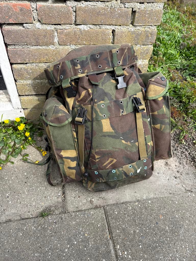 Defensie KL 'pukkel' rugzak, 40 cm of meer, Gebruikt, Ophalen of Verzenden, Trekking
