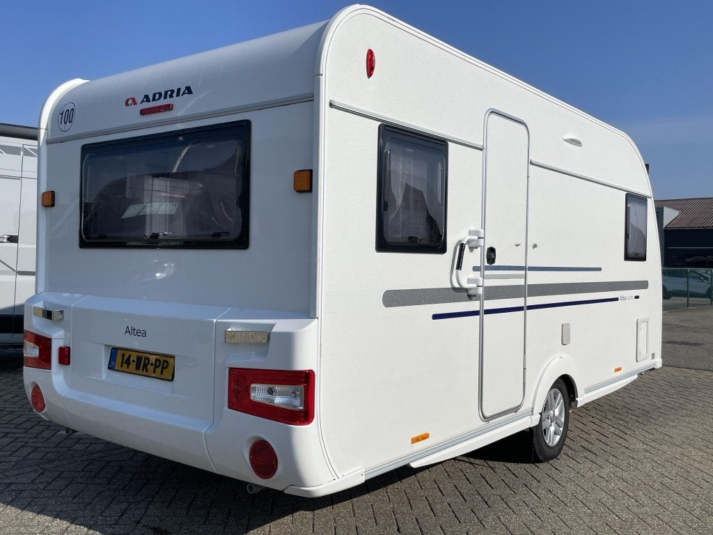 Adria Altea 462 PU AIRCO/MOVER/TENT/FIETSEND, Caravans en Kamperen, Caravans, Rondzit, Bedrijf, 4 tot 5 meter, Tot en met 4
