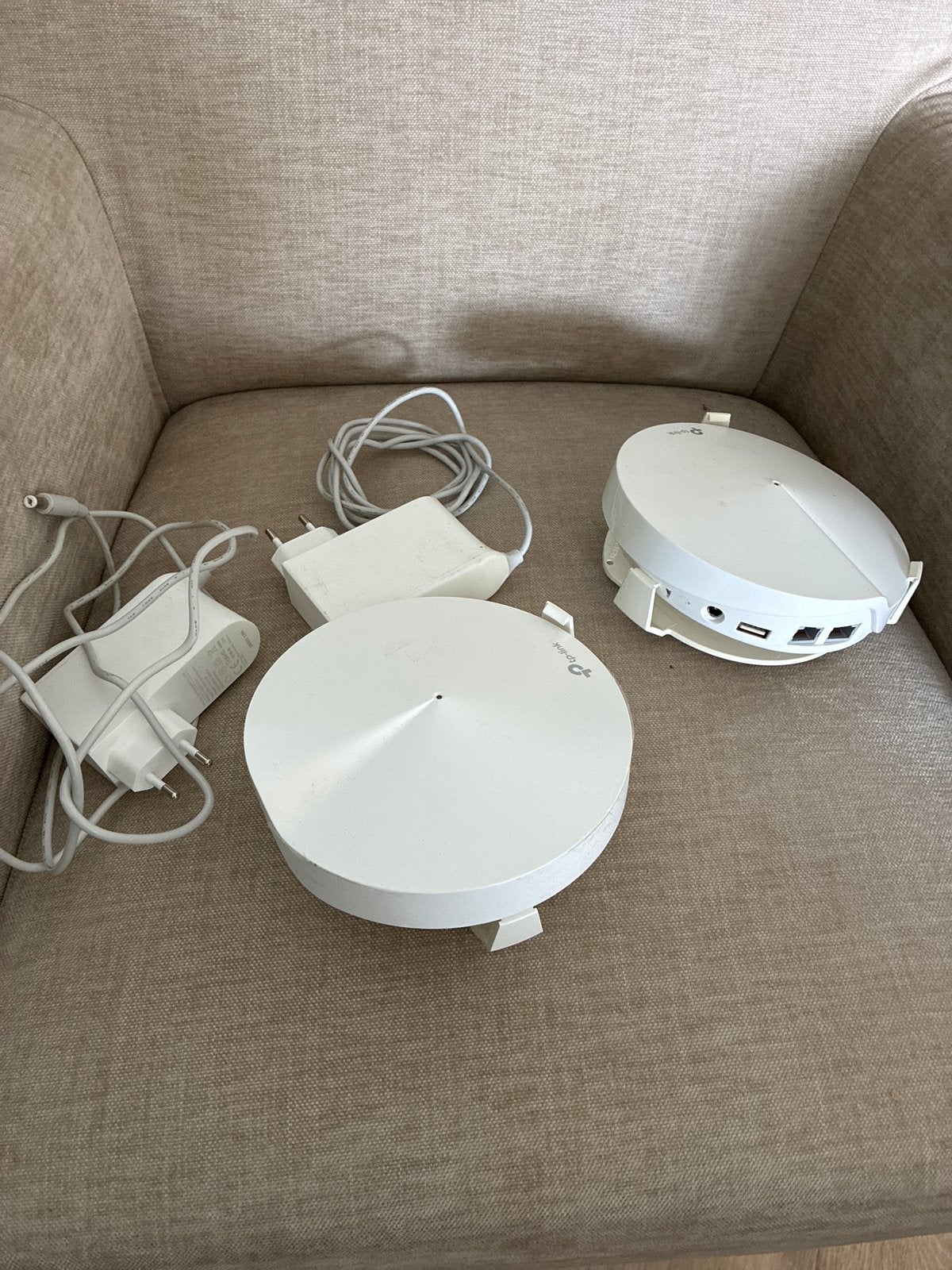 TP-Link Deco M9 Plus Mesh Wi-Fi Systeem (2 stuks), Computers en Software, Routers en Modems, Verzenden, Gebruikt, Router