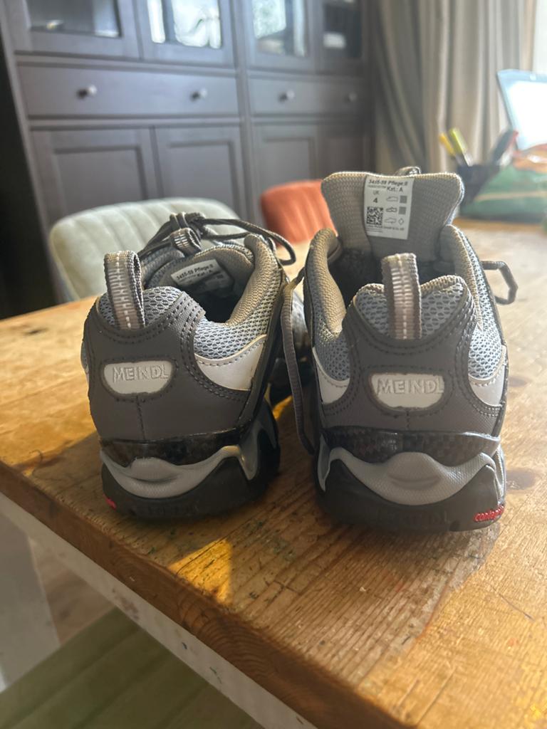 Meindl Wandelschoenen - Maat UK 4 (EU 37), Sport en Fitness, Bergsport en Wandelen, Ophalen of Verzenden, Nieuw, Schoenen