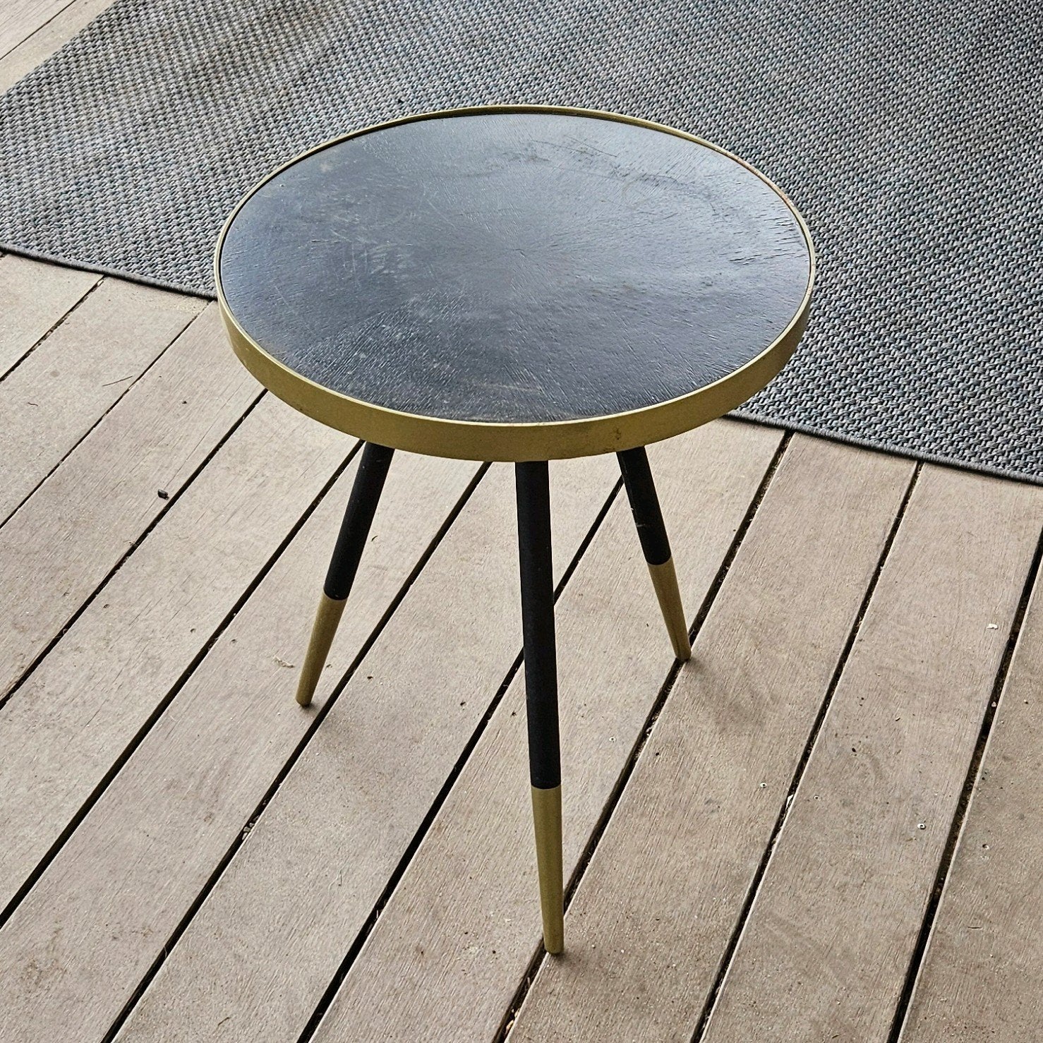 Ronde bijzettafel zwart met goud, Huis en Inrichting, Tafels | Bijzettafels, Ophalen, Minder dan 45 cm, Minder dan 55 cm, Gebruikt