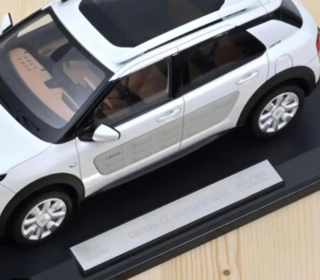 Citroen C4 Cactus 2016 WIT 1/18 Limited edition NOREV 181652, Hobby en Vrije tijd, Modelauto's | 1:18, Verzenden, Nieuw, Auto