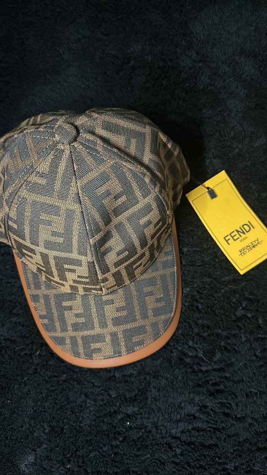 Fendi pet, Kleding | Heren, Ophalen of Verzenden, Nieuw, One size fits all, Pet