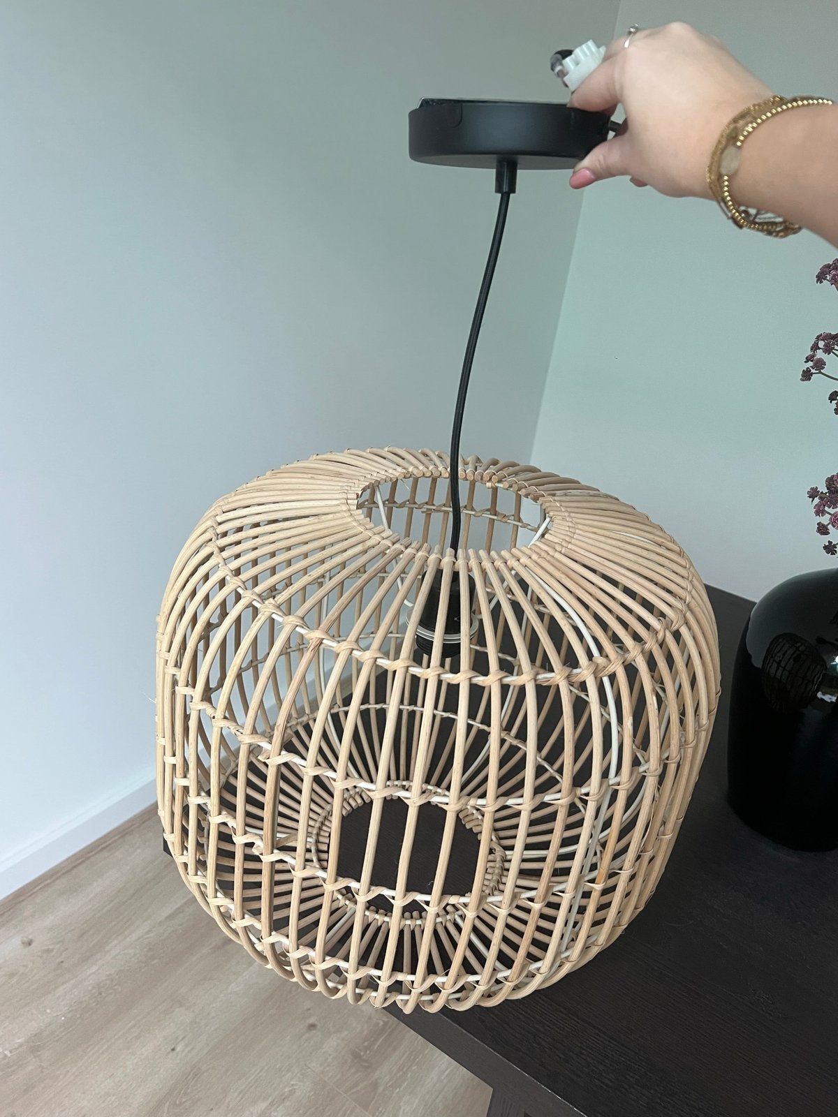 Karwei Wever rotan naturel hanglamp E27 max 60W, Huis en Inrichting, Lampen | Hanglampen, Ophalen of Verzenden, Zo goed als nieuw