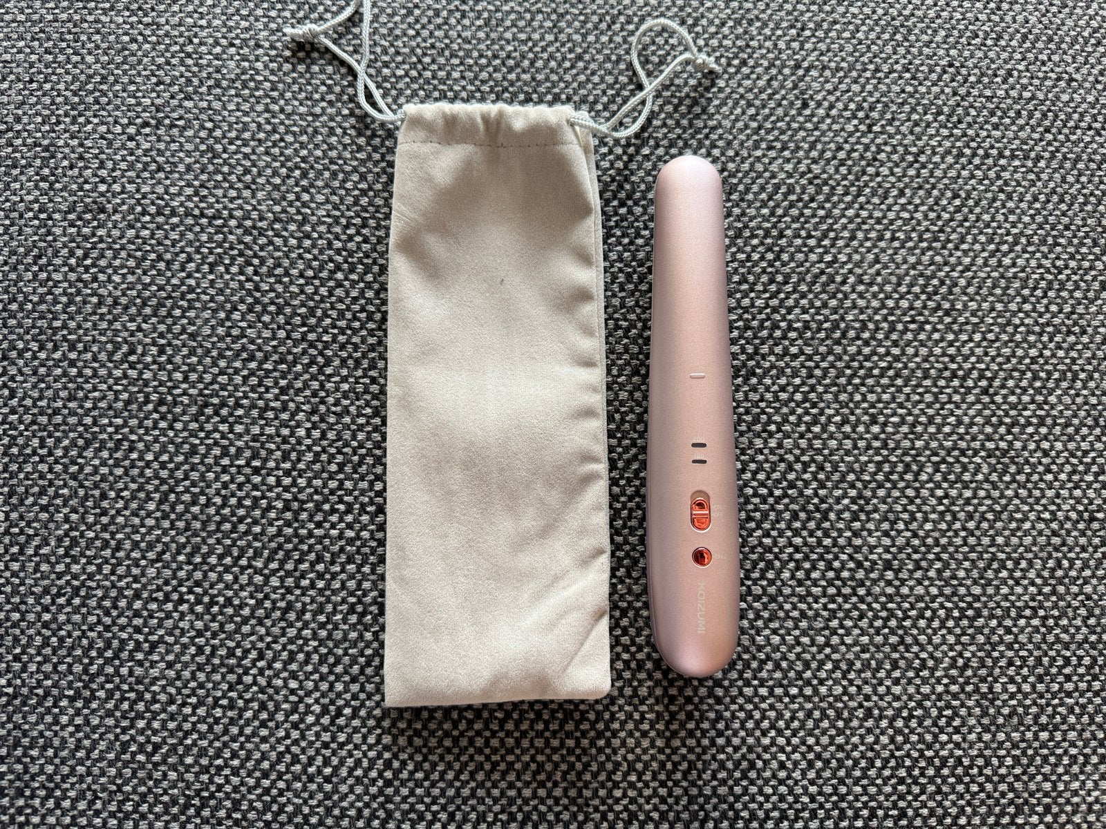 Draadloze Mini Stijltang - Koizumi Seiki (KHS-8660), Sieraden, Tassen en Uiterlijk, Ophalen of Verzenden, Nieuw, Krultang of Stijltang