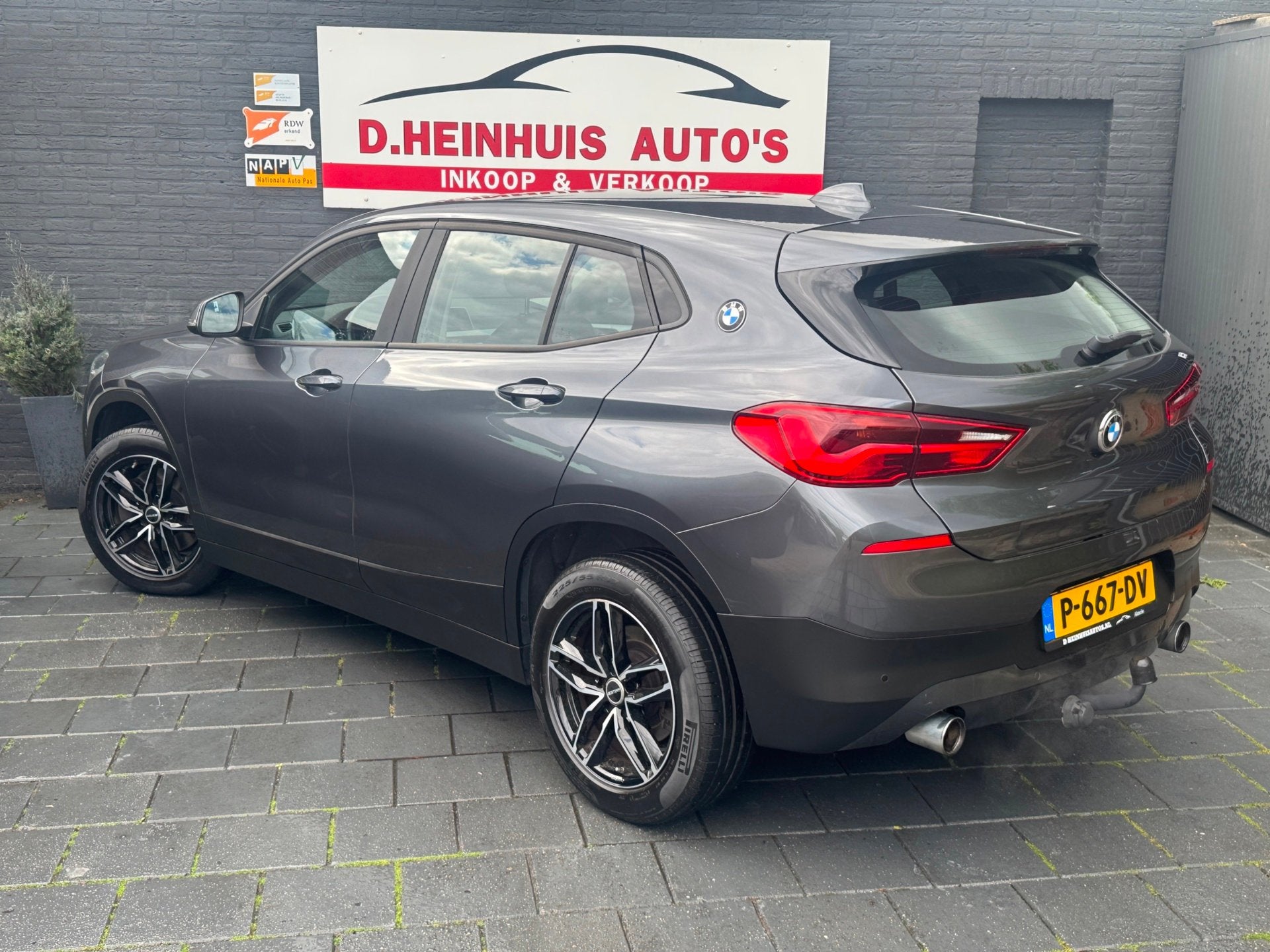 BMW X2 SDrive20i Executive 2.0 4 CILINDER, Auto's, 1998 cc, Met garantie (alle), 1435 kg, Automatische klimaatregeling