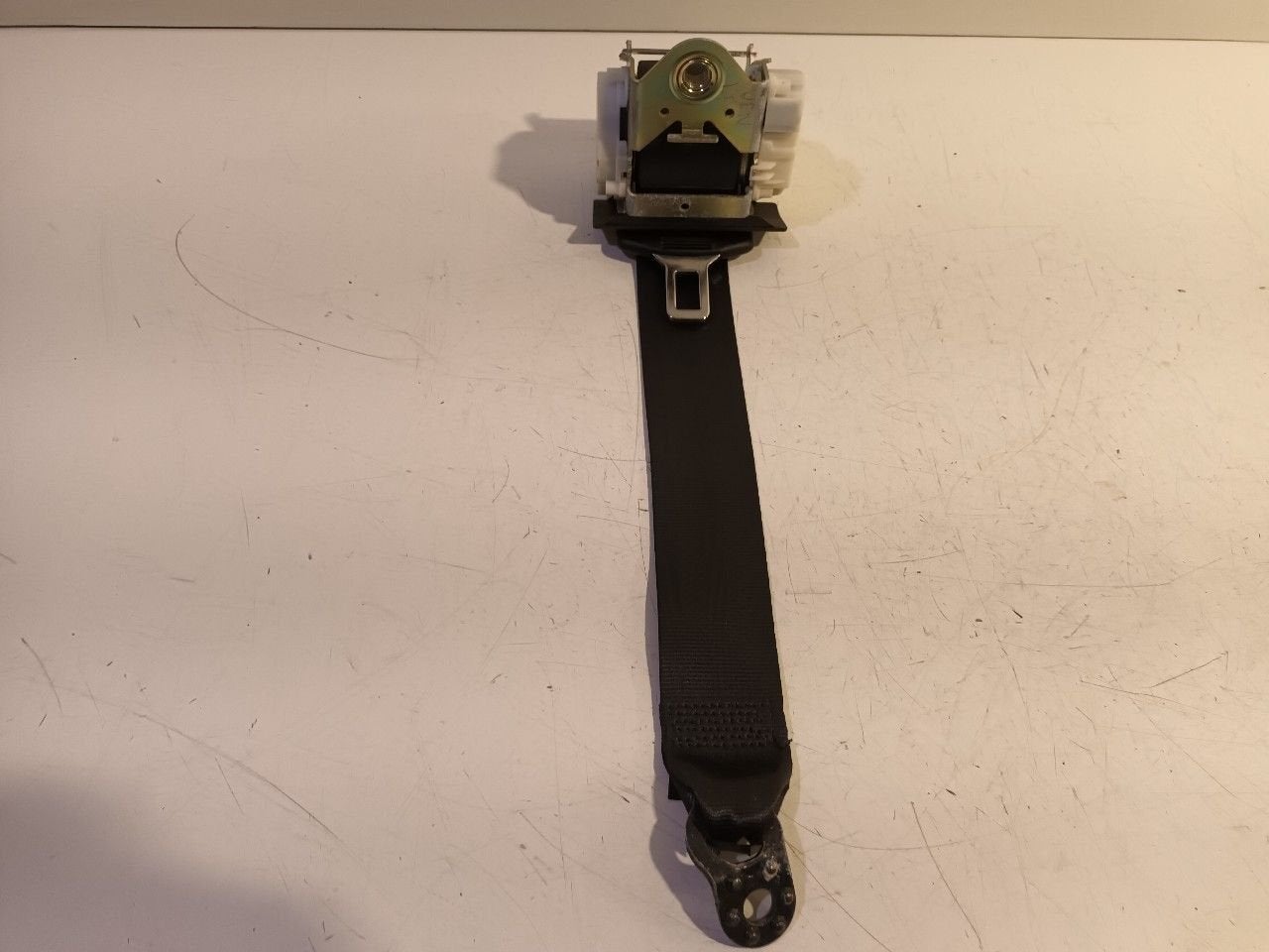 Veiligheidsgordel links achter Seat Ibiza, Onderdelen@venauto.nl, Van der Ven Autorecycling B.V., Gebruikt, Ettenseweg 76, 4706 PB Roosendaal, The Netherlands
