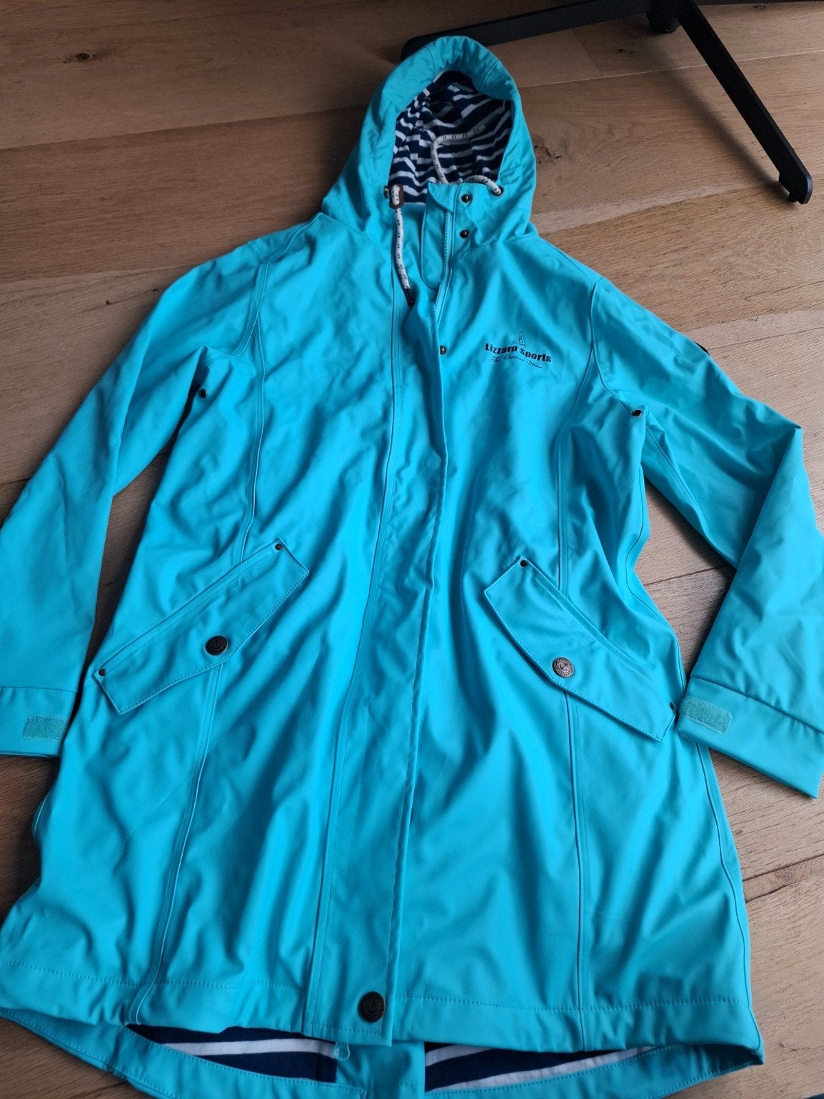 Lizzard Sports Regenjas Maat 38 Nieuwstaat, Kleding | Dames, Maat 38/40 (M), Blauw, Nieuw, Ophalen of Verzenden