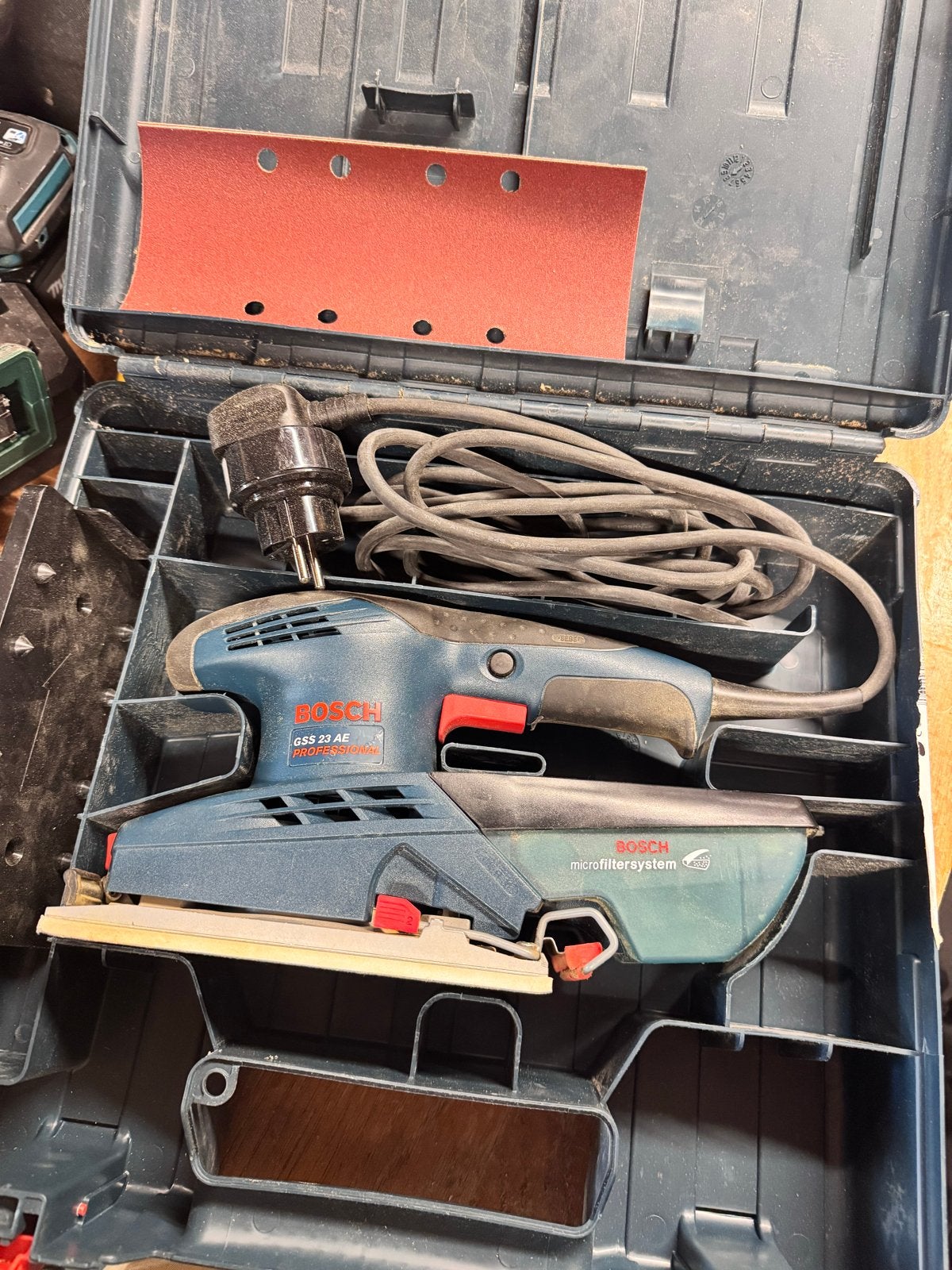 Bosch Vlakschuurmachine GSS 23 AE, Ophalen of Verzenden, Gebruikt, Minder dan 600 watt, Vlakschuurmachine