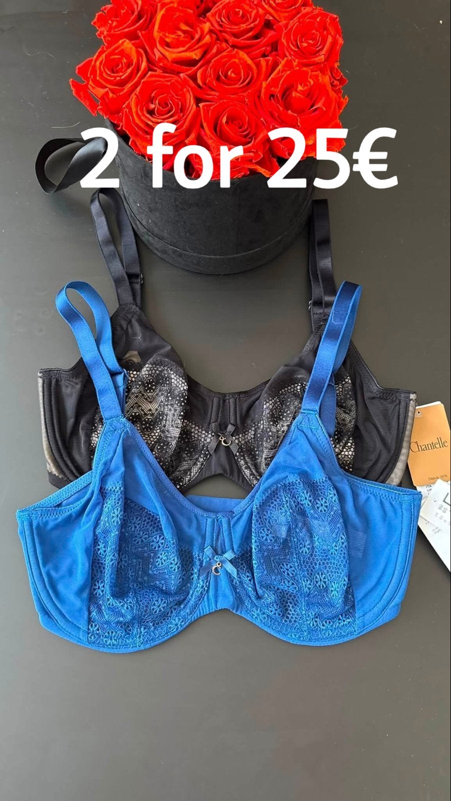 2x Chantelle BH's - Zwart & Blauw - Maat 65F