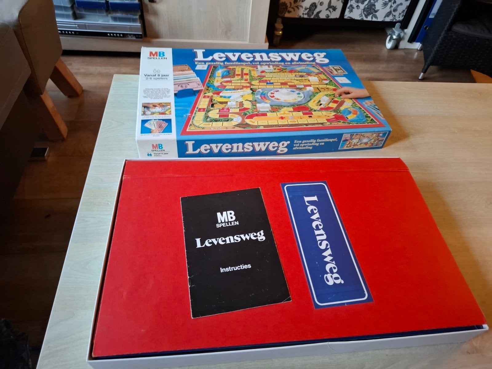 Levensweg bordspel - Compleet en in goede staat, Hasbro European Services, T1000, 5000 AN Breda, Nederland, Ophalen of Verzenden