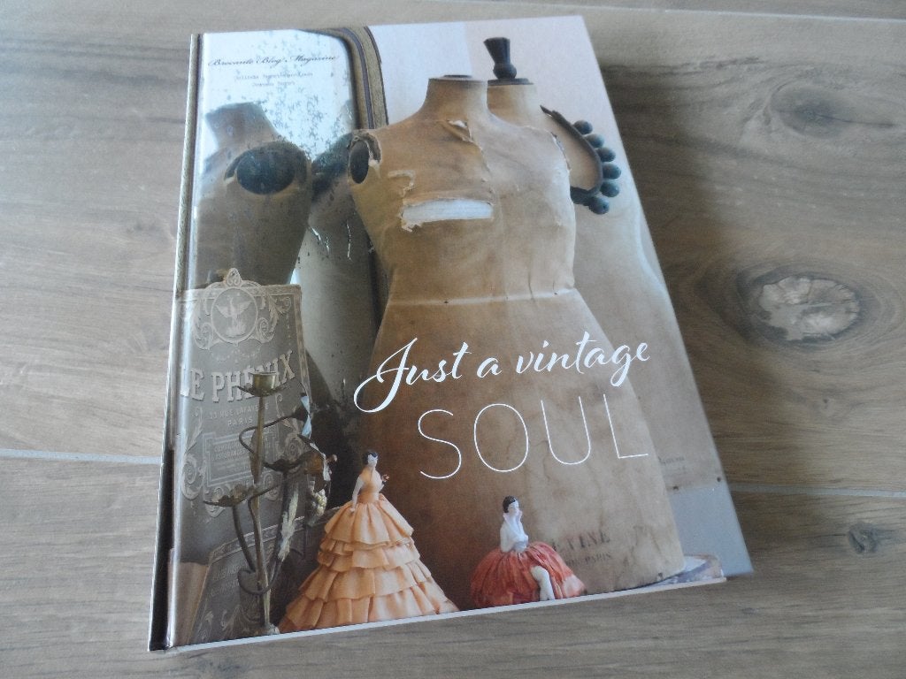 Just a Vintage Soul - boek - Brocante., Antiek en Kunst, Ophalen of Verzenden