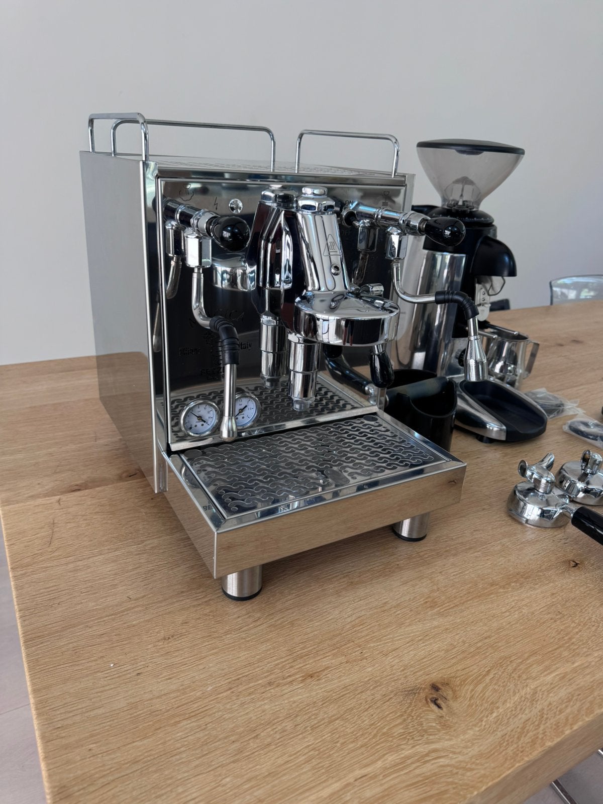 Bezzera Magica (2018) (eventueel + Compak K3 Touch polished), Ophalen, Espresso apparaat, Koffiebonen, Zo goed als nieuw