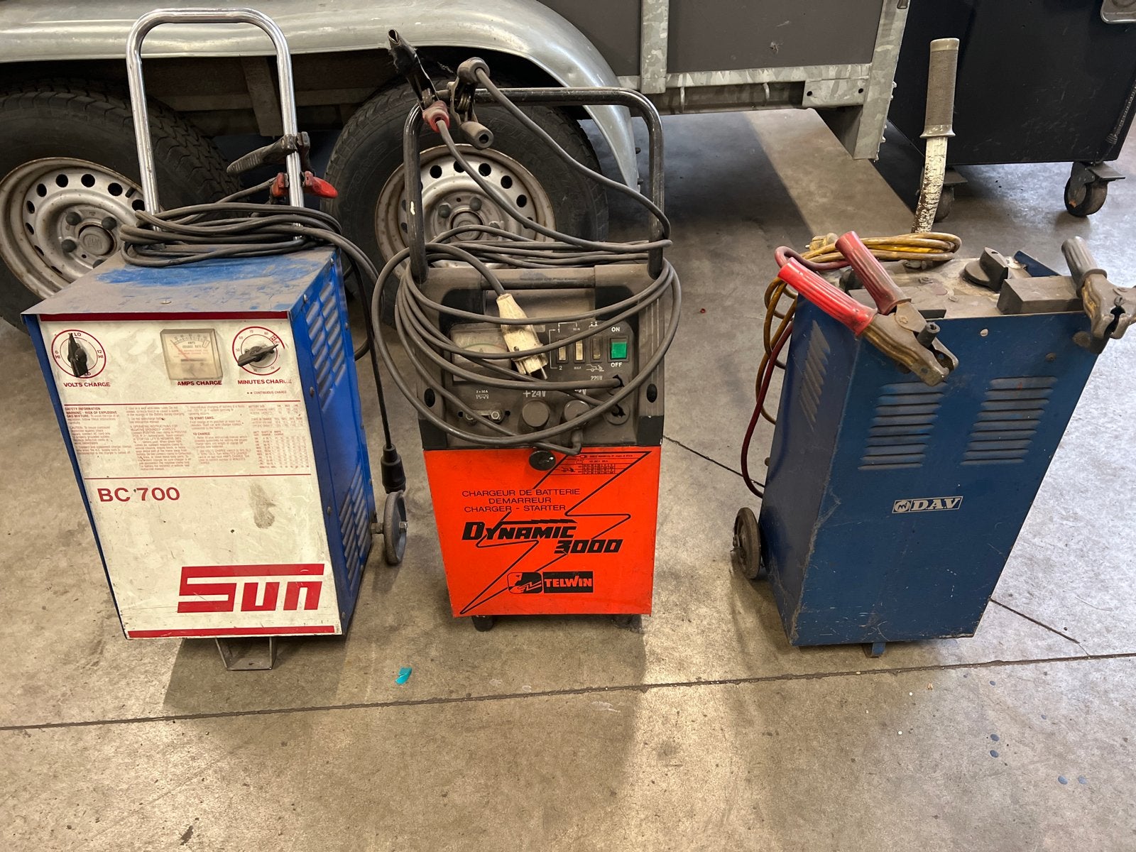 Set van 3 professionele snel laders, Gebruikt