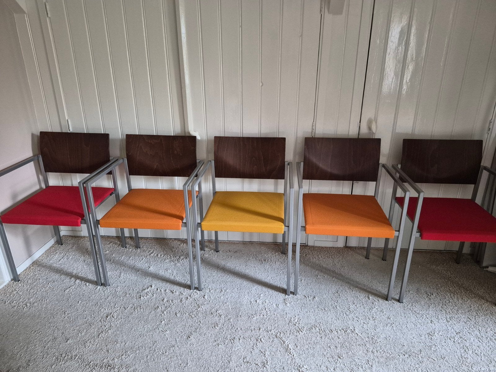 Vepa Fiero vergader eettafelstoel 5 stuks rood oranje geel, Ophalen of Verzenden, Overige kleuren, Modern design, Vijf, Zes of meer stoelen