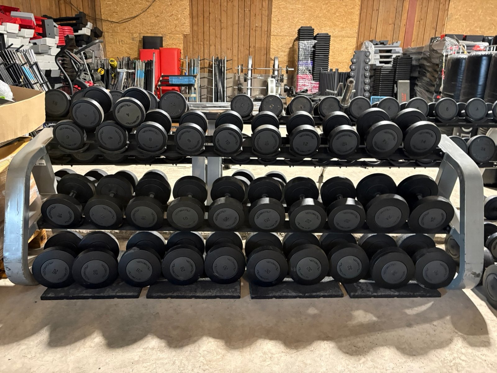 Technogym dumbbell set 4-34 kg dumbbell gewichten, Ophalen, Dumbbell, Dumbbells, 4-34 kg