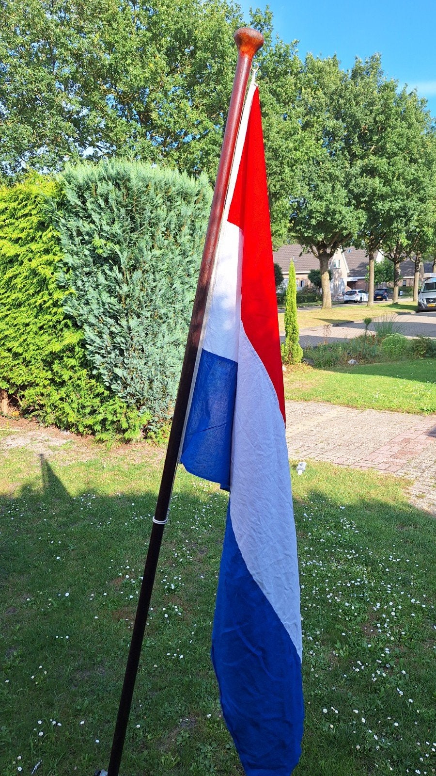 oude hardhouten vlaggenstok inc vlag mast stok, Ophalen, Zo goed als nieuw