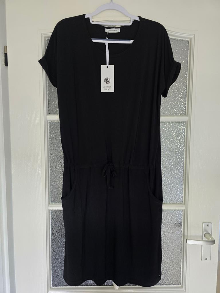 Nieuwe jurk angelle Milan Xl zwart, Ophalen of Verzenden, Nieuw, Maat 46/48 (XL) of groter, Zwart