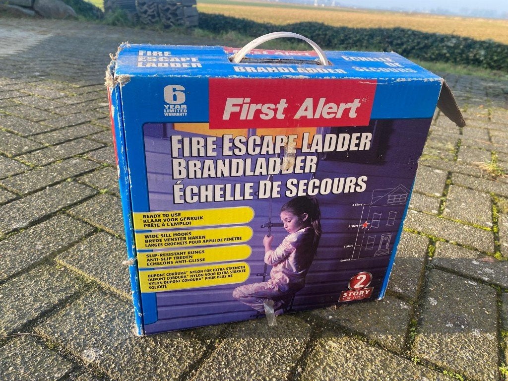 Brandladder First Alert, Ophalen of Verzenden, Zo goed als nieuw, Ladder, Opvouwbaar of Inschuifbaar