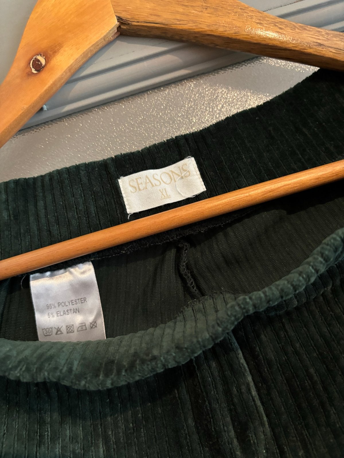 Flair Ribbroek XL Nieuw, Kleding | Dames, Broeken en Pantalons, Ophalen of Verzenden, Nieuw, Maat 46/48 (XL) of groter, Groen