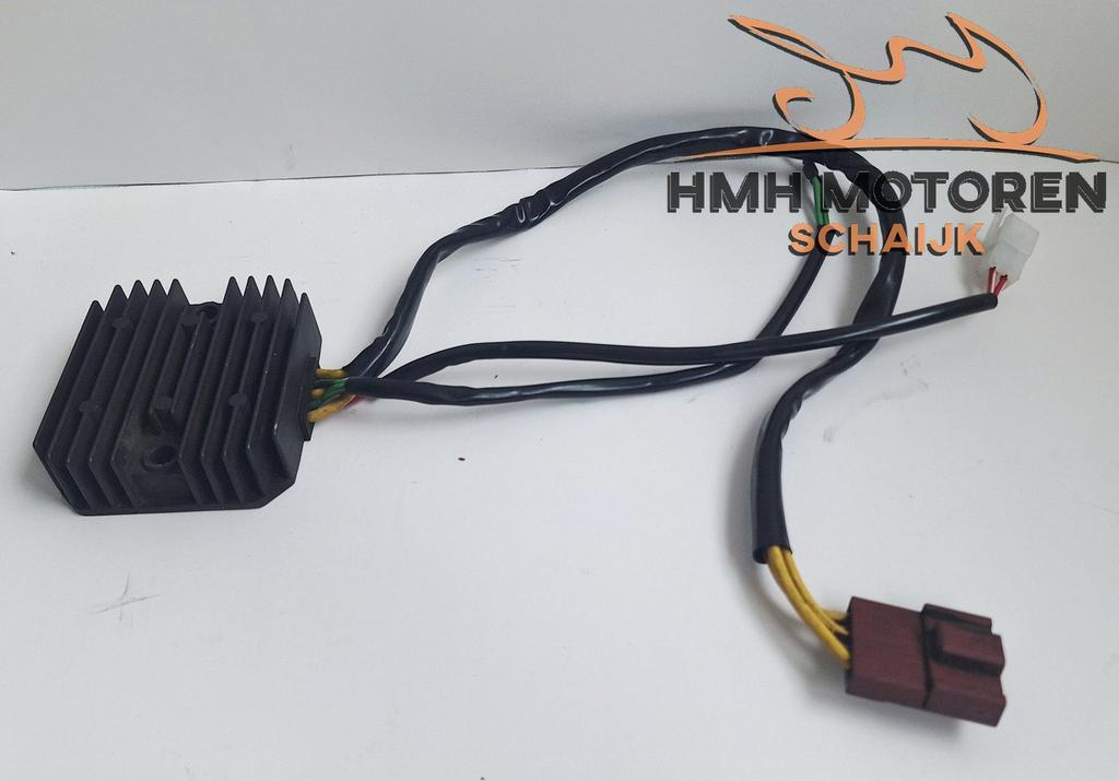 Spanningsregelaar KTM Super Duke 990 60011034100, Gebruikt, -, -, Ophalen of Verzenden