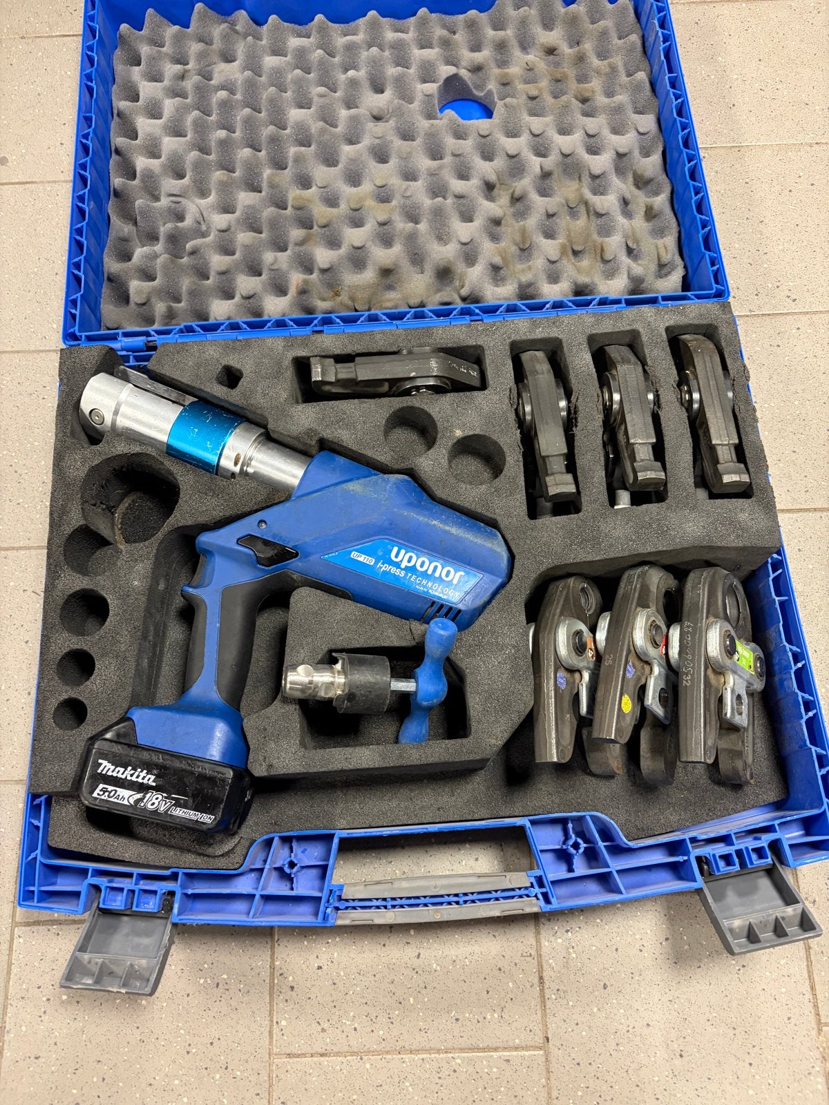 Uponor UP 110 persmachine met toebehoren, Doe-het-zelf en Verbouw, Ophalen, Gebruikt