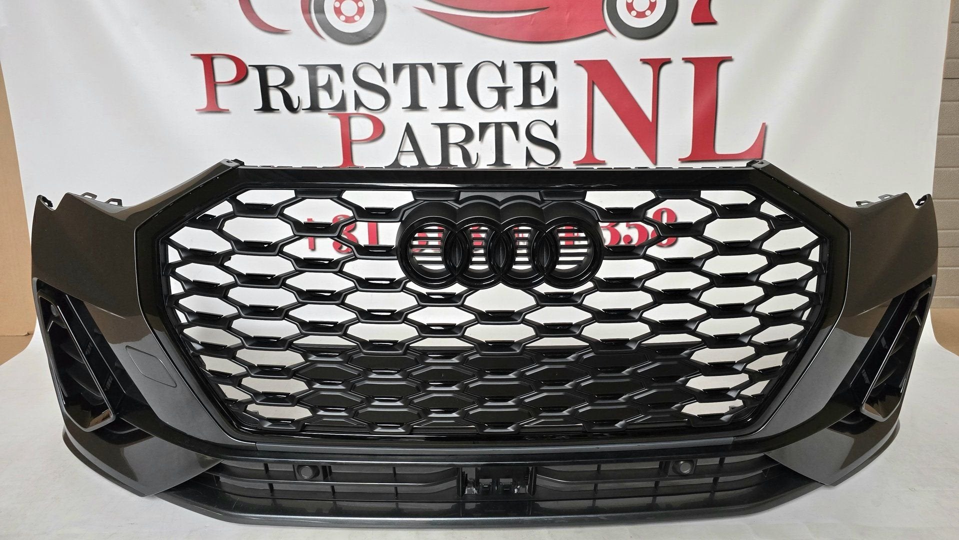 Voorbumper Audi Q3 83A F3 S-line SLINE SPORTBACK BUMPER LZ7S, Gebruikt, -, Voor, Bumper