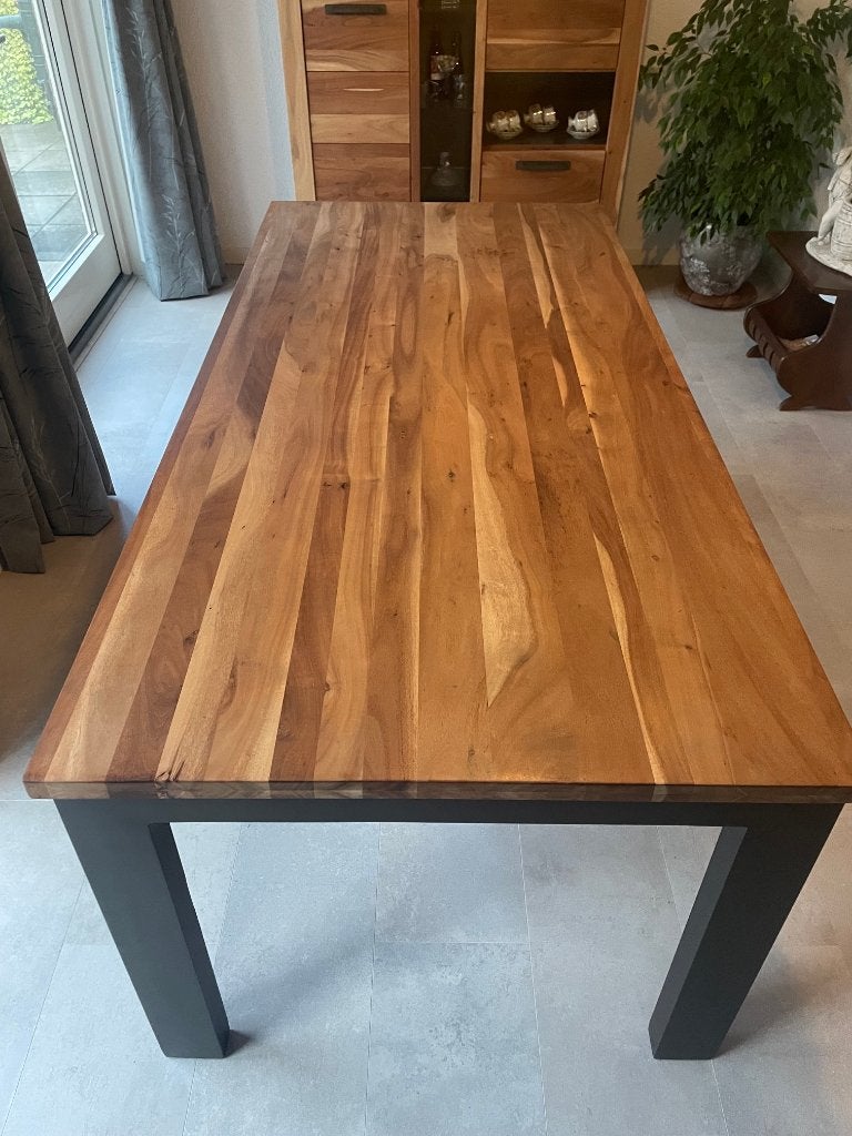 Mooie stoere eetkamertafel, 50 tot 100 cm, Zo goed als nieuw, Vijf personen of meer, 150 tot 200 cm