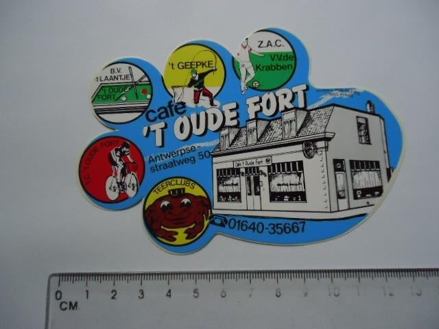 sticker oud OUDE FORT cafe geepke vissen hengelsport biljart, Verzenden, Zo goed als nieuw, Bedrijf of Vereniging