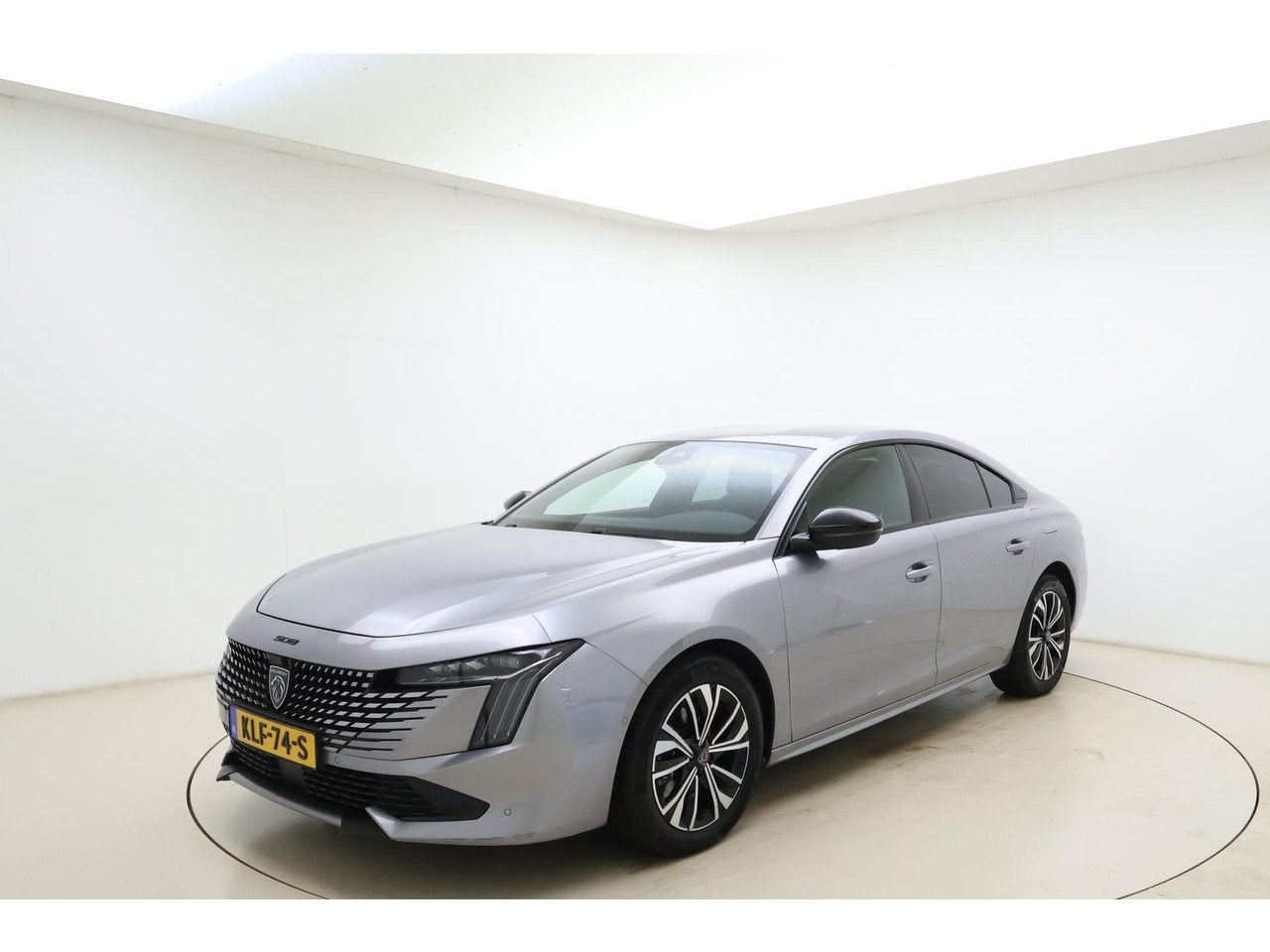 Peugeot 508 1.6 HYbrid Allure 225 Pk | Adaptieve Cruise Cont, Auto's, Automaat, Gebruikt, 4 cilinders, Parkeersensor